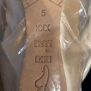 Bloch Balance Lisse Pointe Shoes